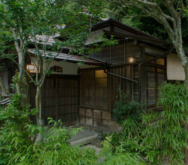 we aim at being the company which live<br />with nature, and growing up together...